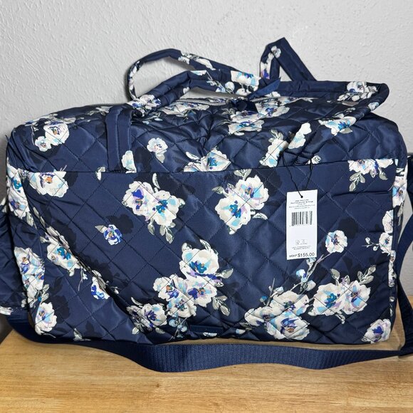 Vera Bradley Large Travel Duffel in Blooms and Branches Navy NWT Perf. Twill - Picture 1 of 10